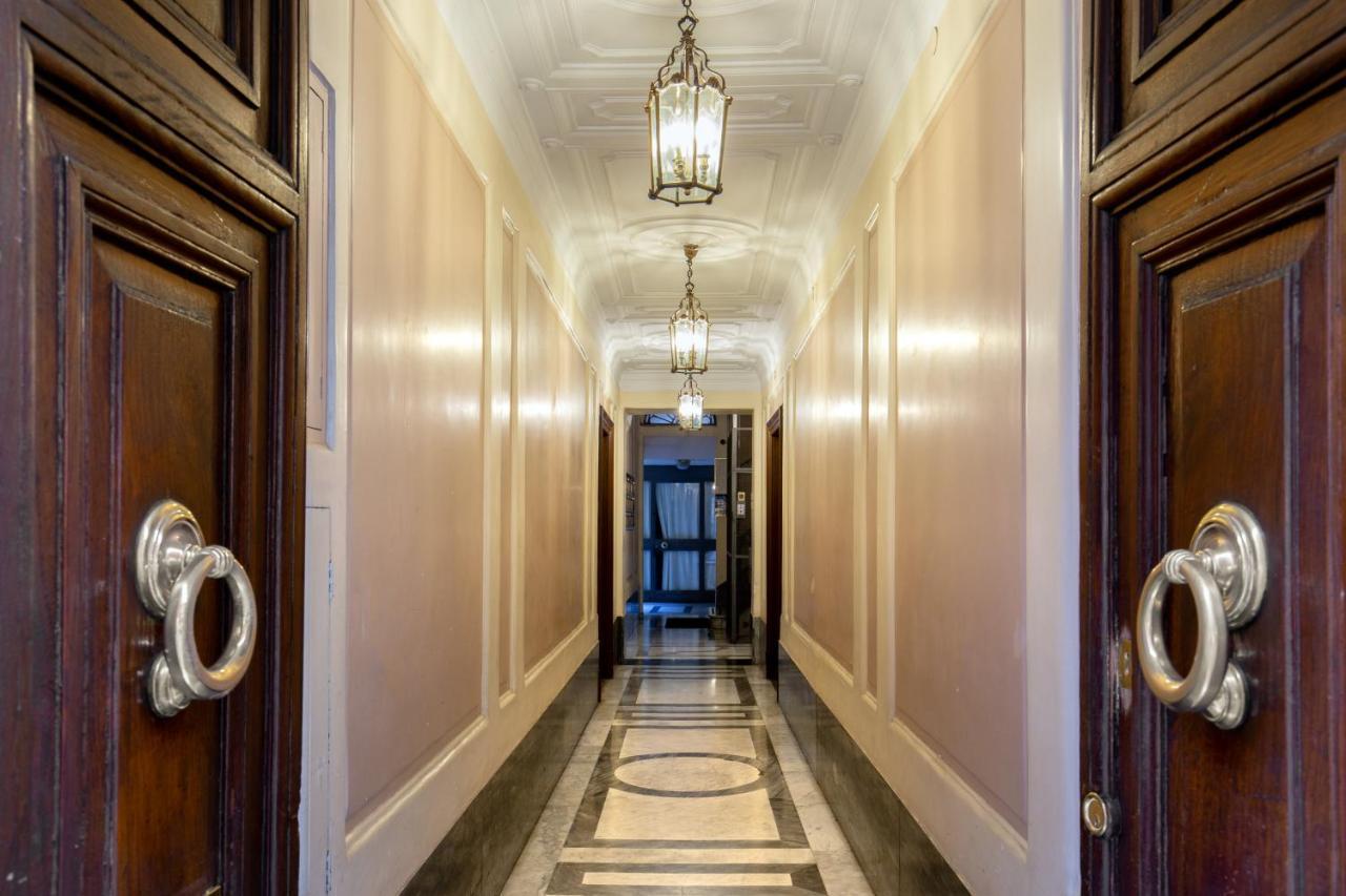 Nido Del Gambero - Your Suite With View โรม ภายนอก รูปภาพ
